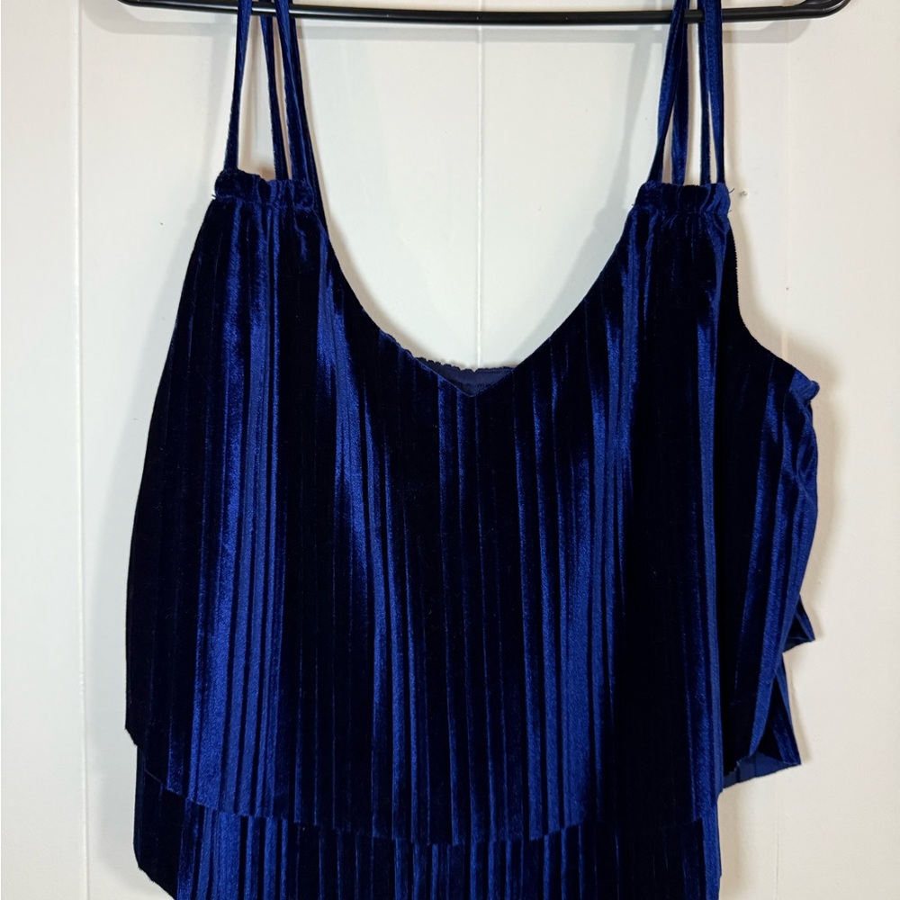 Elegant Blue Pleated Women's Top